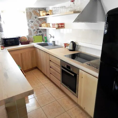 Teja Apartament Rogač