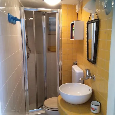 Teja Apartament *