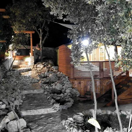 Apartament Teja *